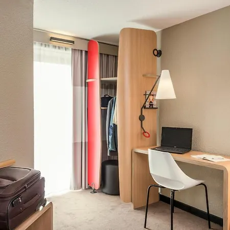 Ibis Gare Montparnasse 15ème 3* Parigi