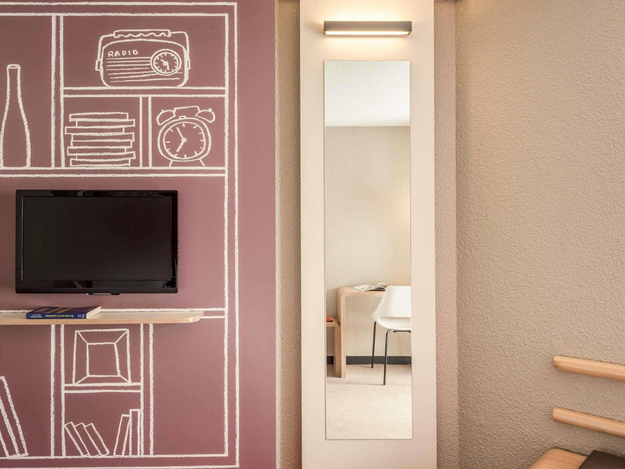 Ibis Gare Montparnasse 15ème 3*