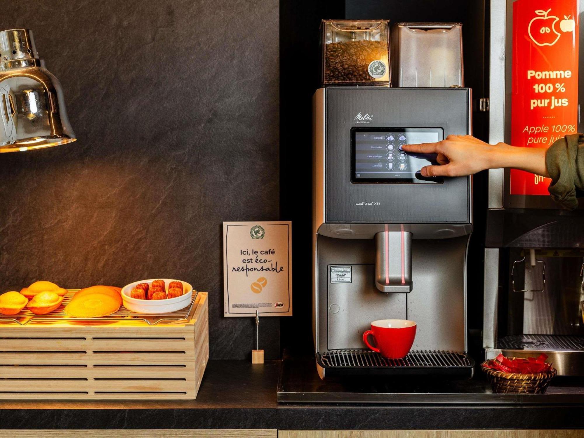 Ibis Gare Montparnasse 15ème Parigi