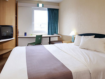 Ibis Gare Montparnasse 15ème Parigi